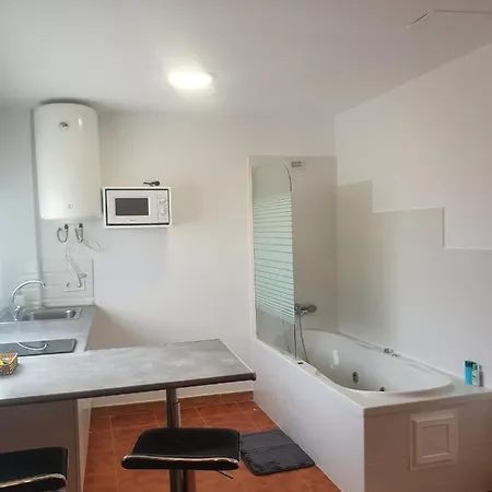 Loft 1 Nuevo Primer Piso Sin Ascensor,wifi Apartment *